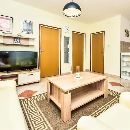 Dragica-2 By Interhome Appartement *